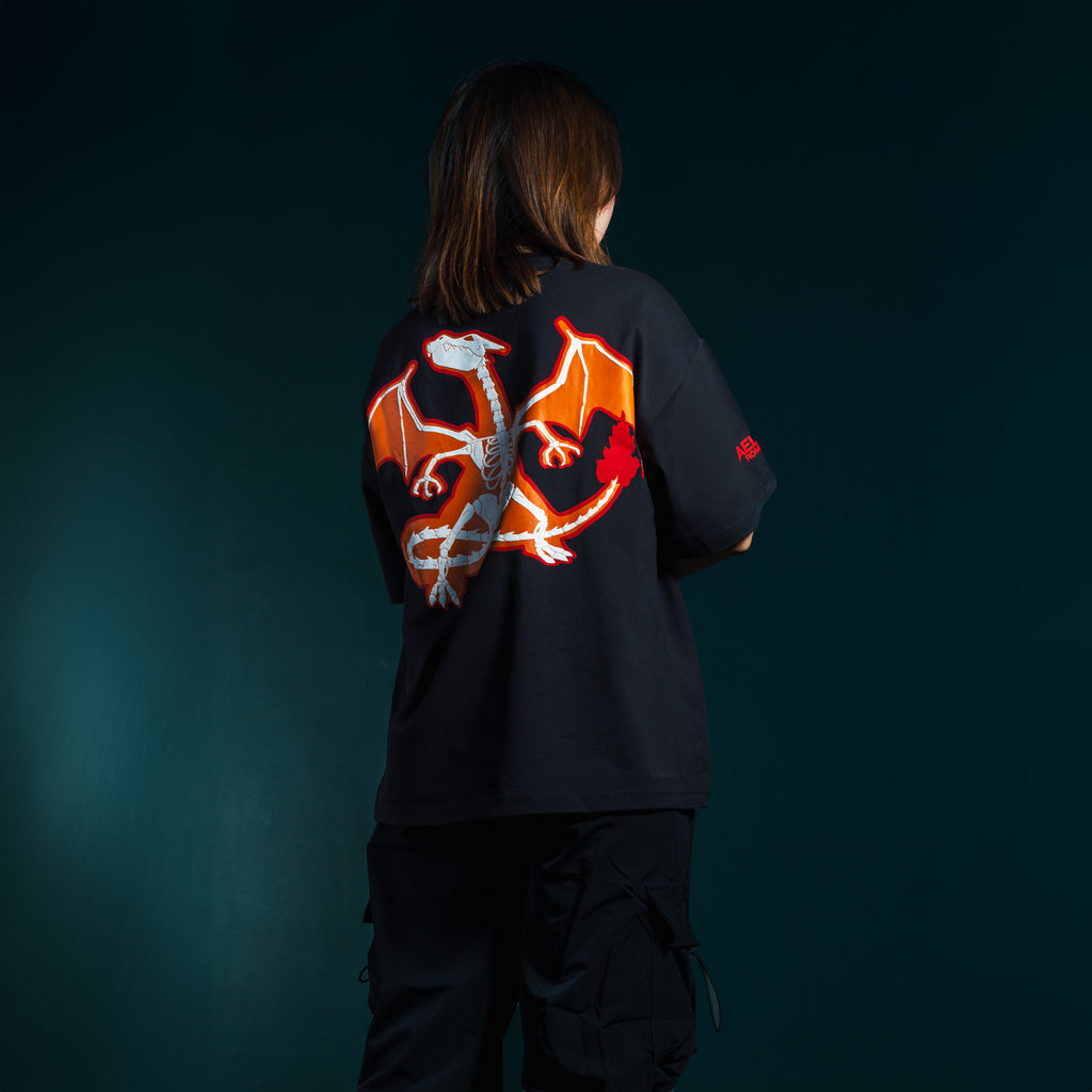 CHARIZARD BLACK T-SHIRT