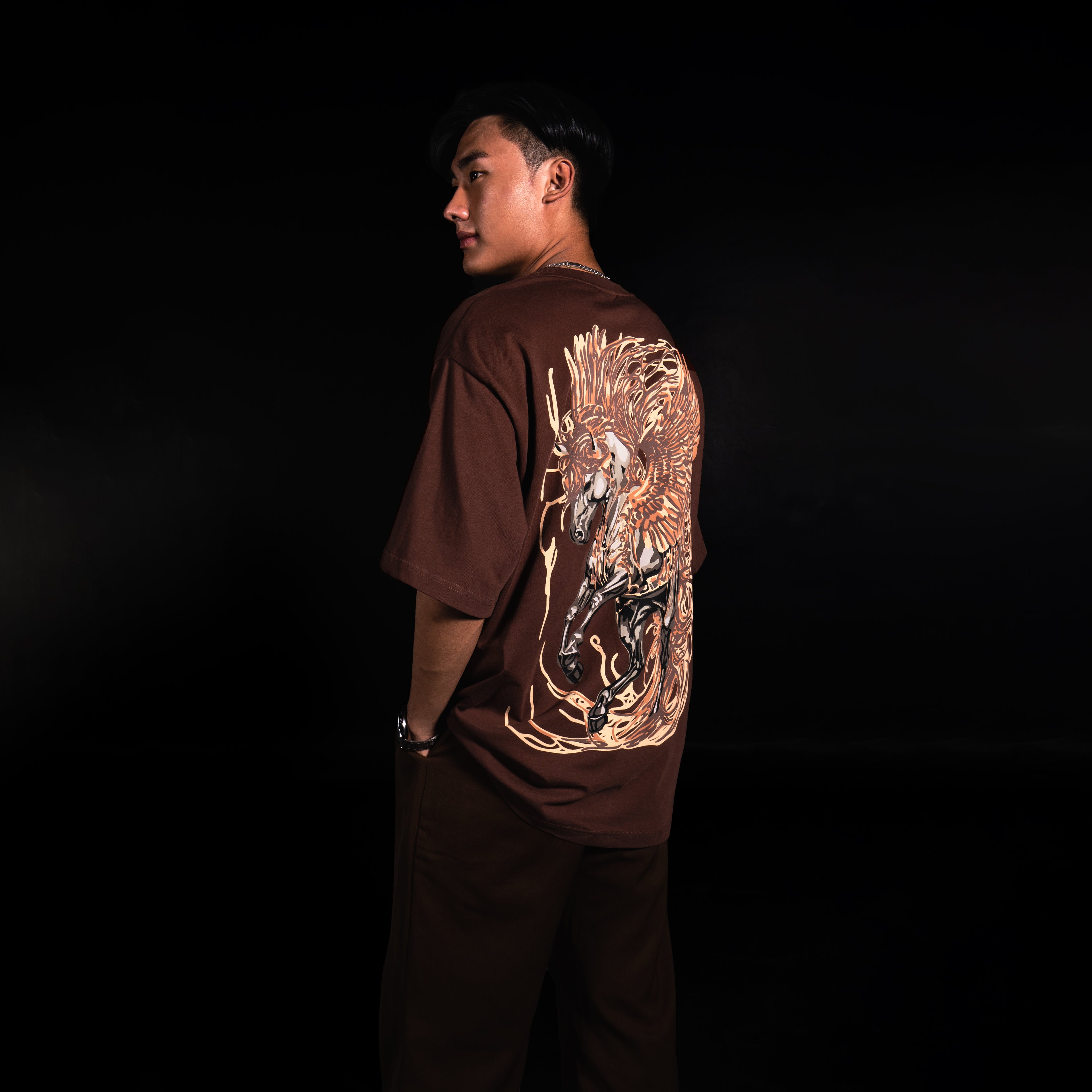PEGASUS BROWN T-SHIRT